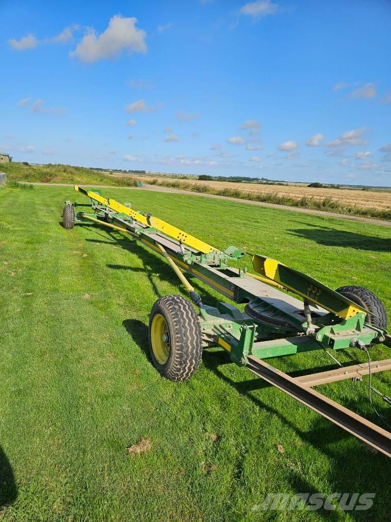 John Deere S 680 Leikkuupuimurit
