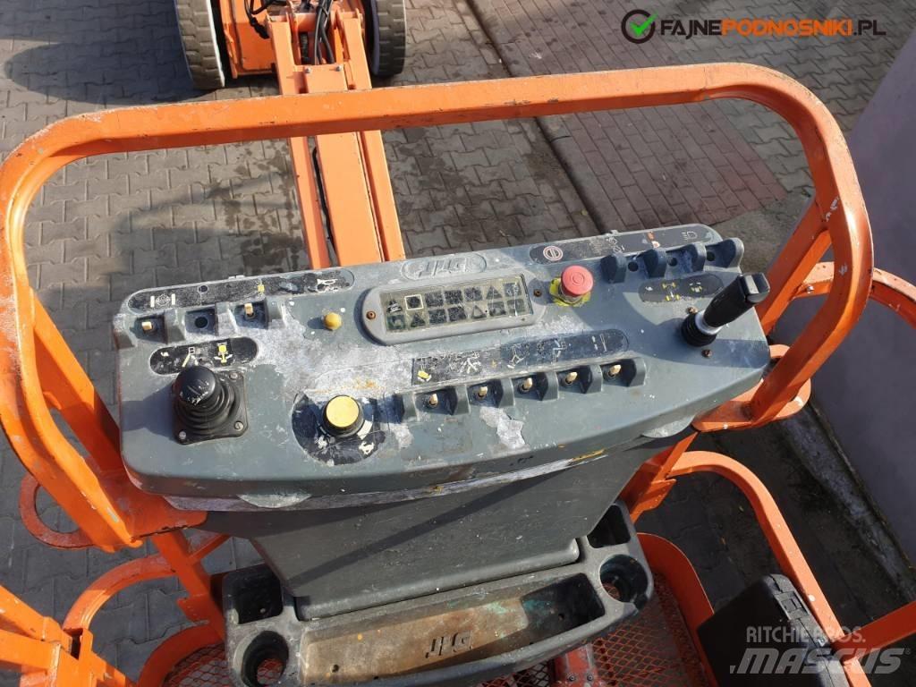 JLG E 300 AJP Kuukulkijat