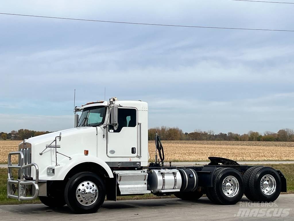 Kenworth T800 Vetopöytäautot