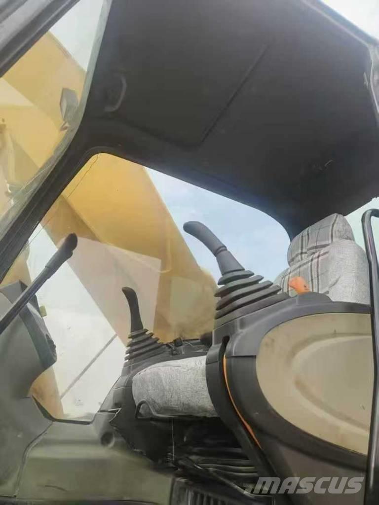 Sumitomo SH300 Telakaivukoneet