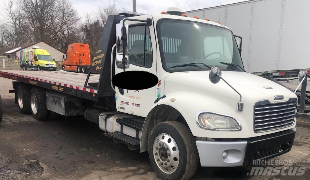 Freightliner m2 Hinausautot