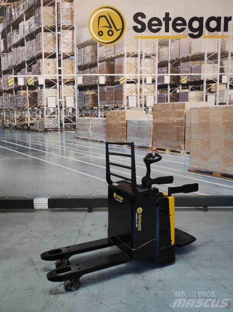 Yale MP20X Lavansiirtotrukit ajotasolla