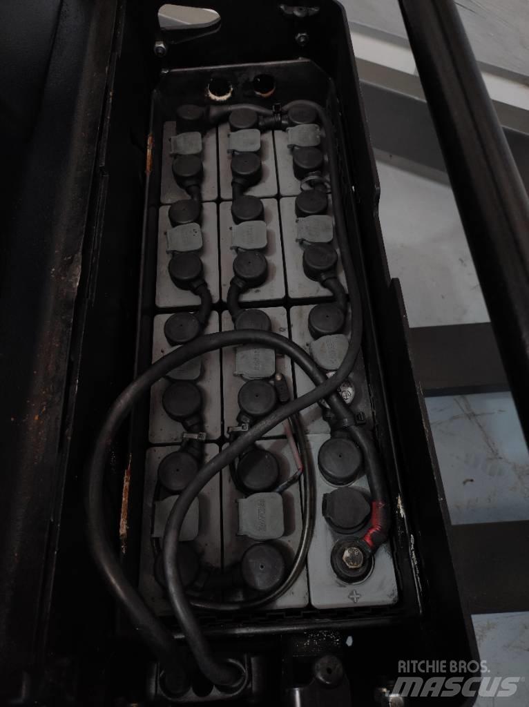Yale MP20X Lavansiirtotrukit ajotasolla