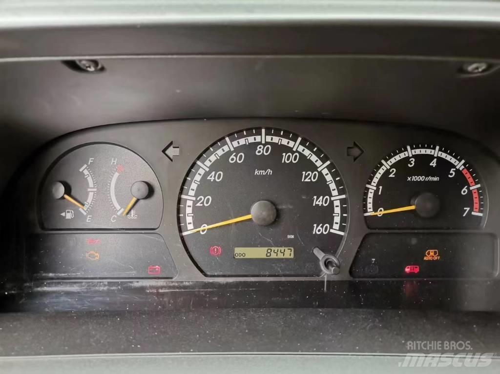Toyota Coaster Bus Minibussit