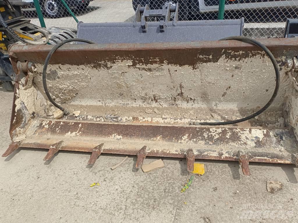 Mecalac 4x1 Kauhat