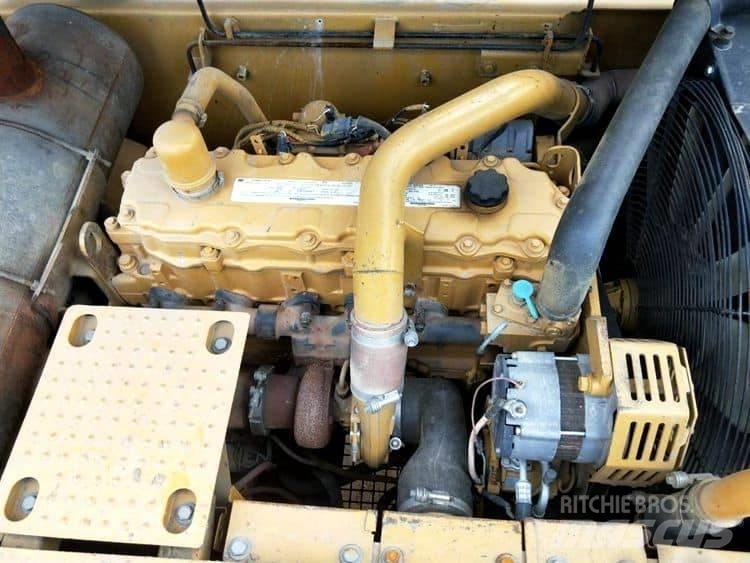 CAT 325 D L Telakaivukoneet