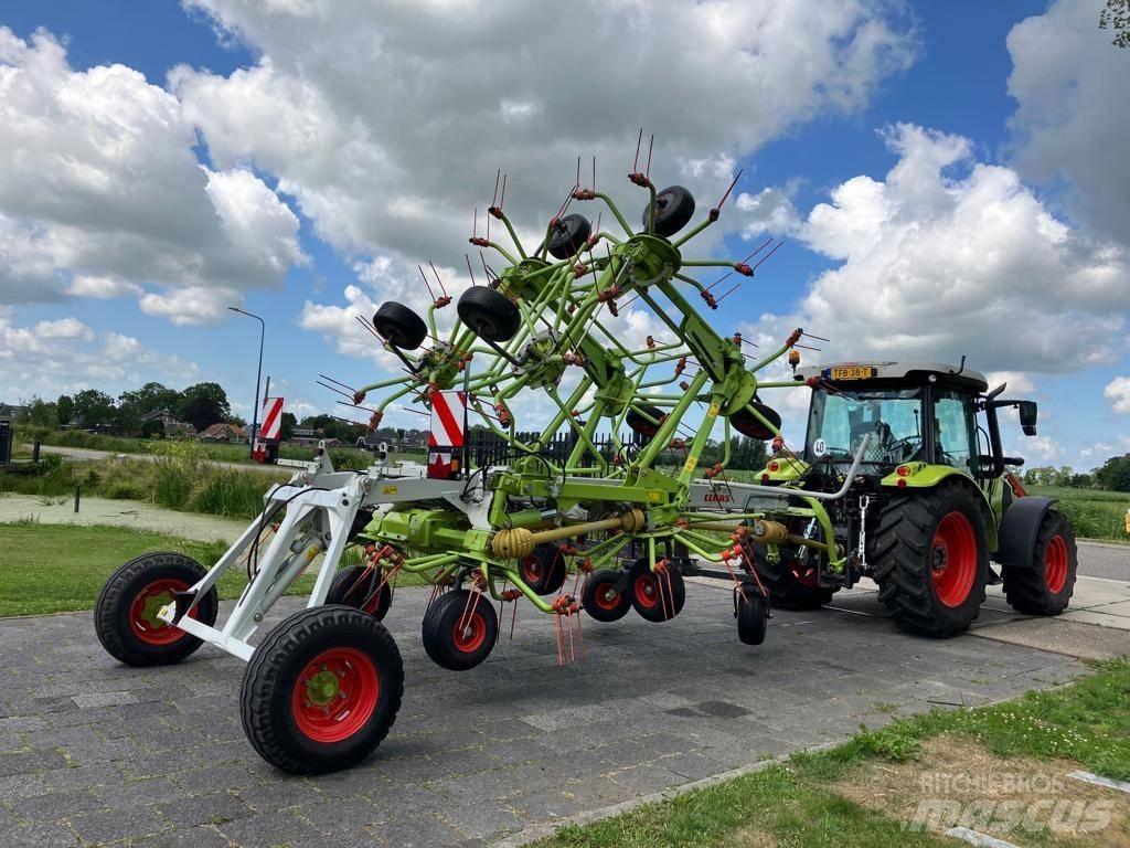 CLAAS Volto 1300 T Pöyhimet ja haravat