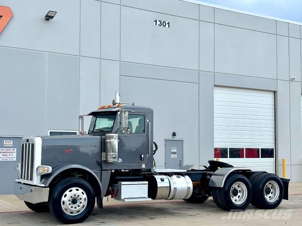 Peterbilt 389 Vetopöytäautot