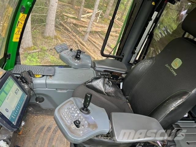 John Deere 1170 G Harvesterit