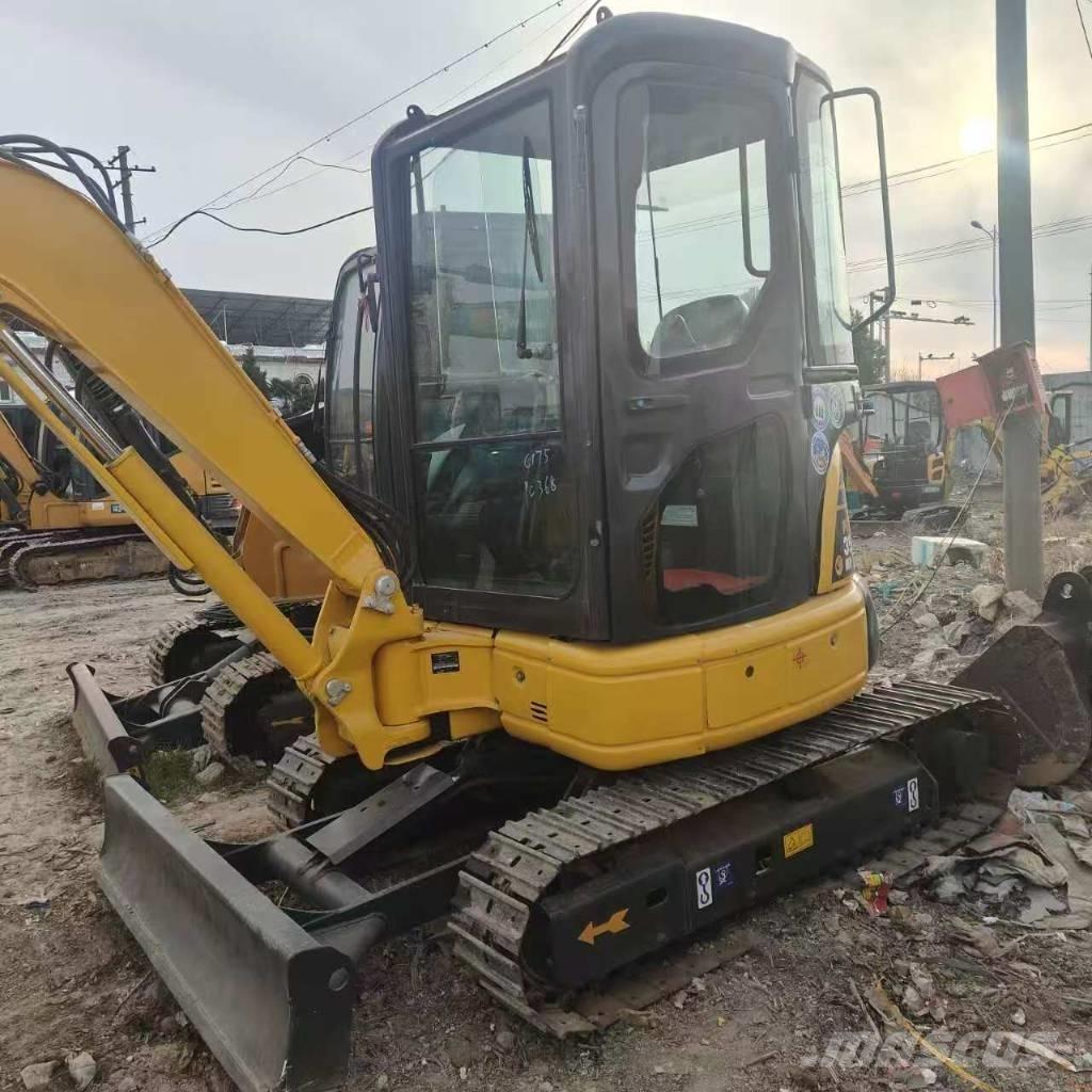 Komatsu PC 35 Minikaivukoneet < 7t