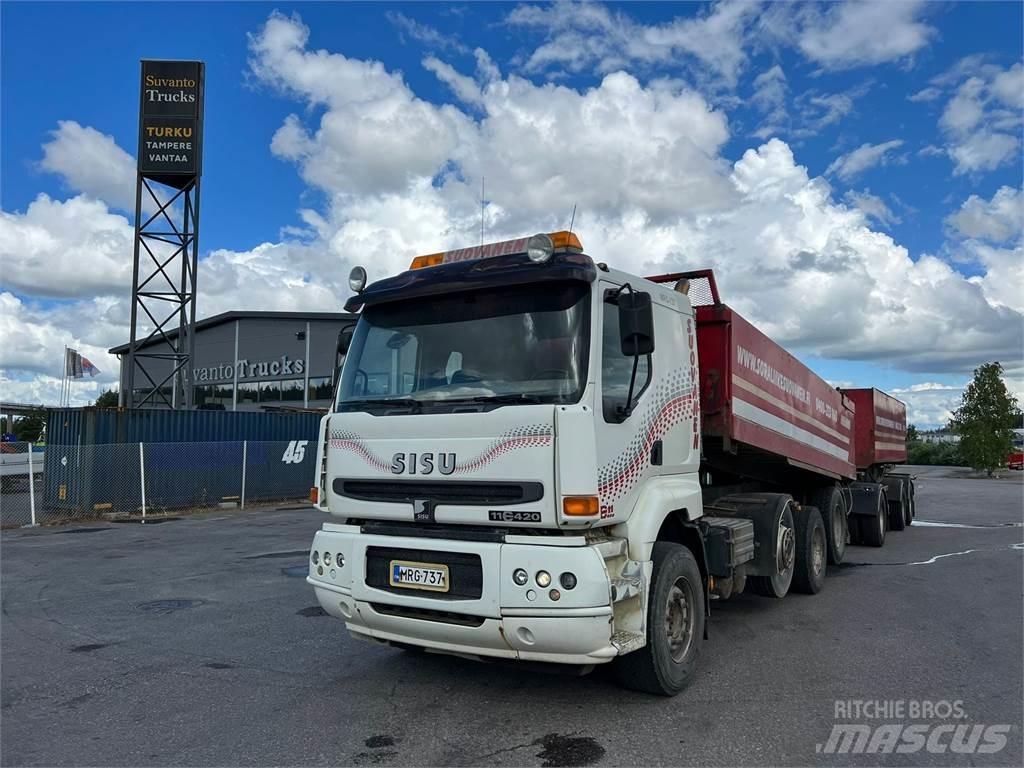 Sisu E11M-420 8X4 Sora- ja kippiautot