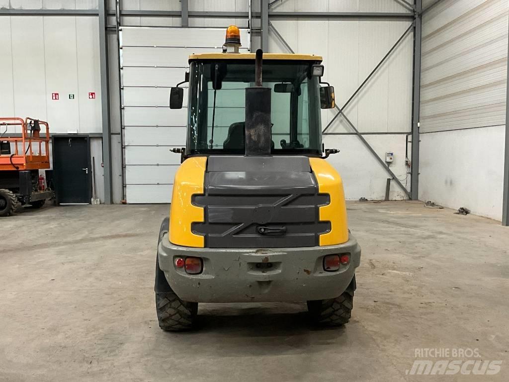 Volvo L 25 F Pyöräkuormaajat