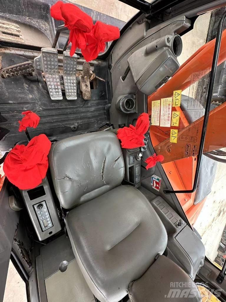 Hitachi ZX 75 Telakaivukoneet