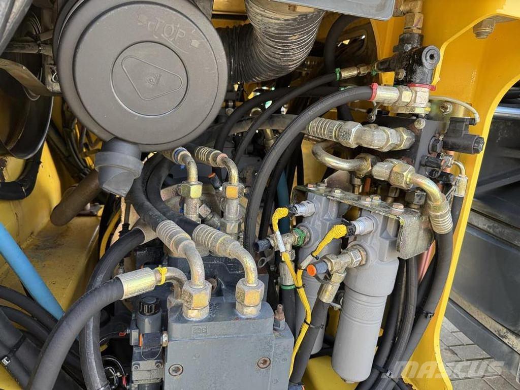 Bomag BW 151 AD-4 Tandemjyrät