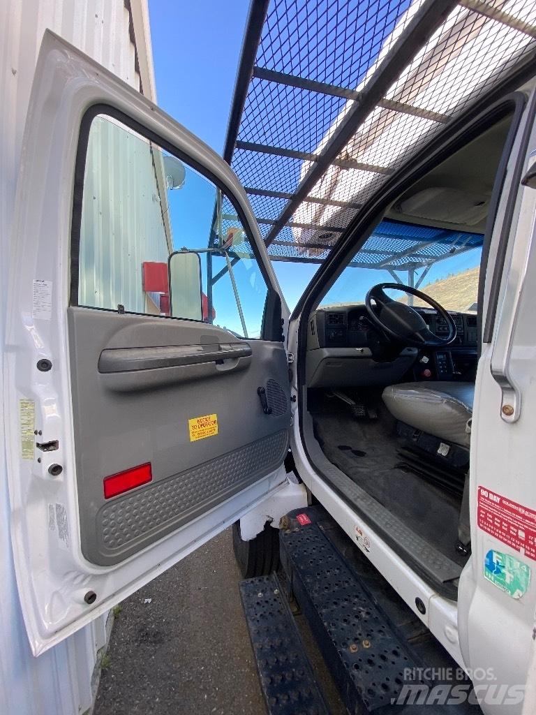Ford F 750 SD Nostolava-autot