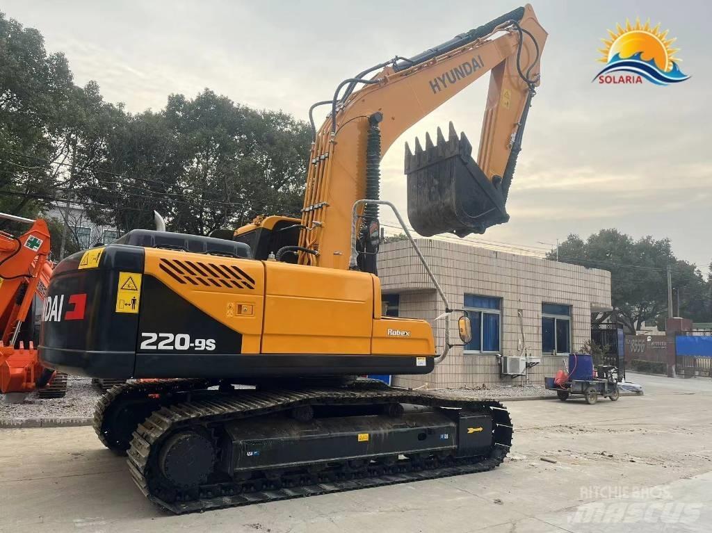 Hyundai R220-9S Pyöräkaivukoneet