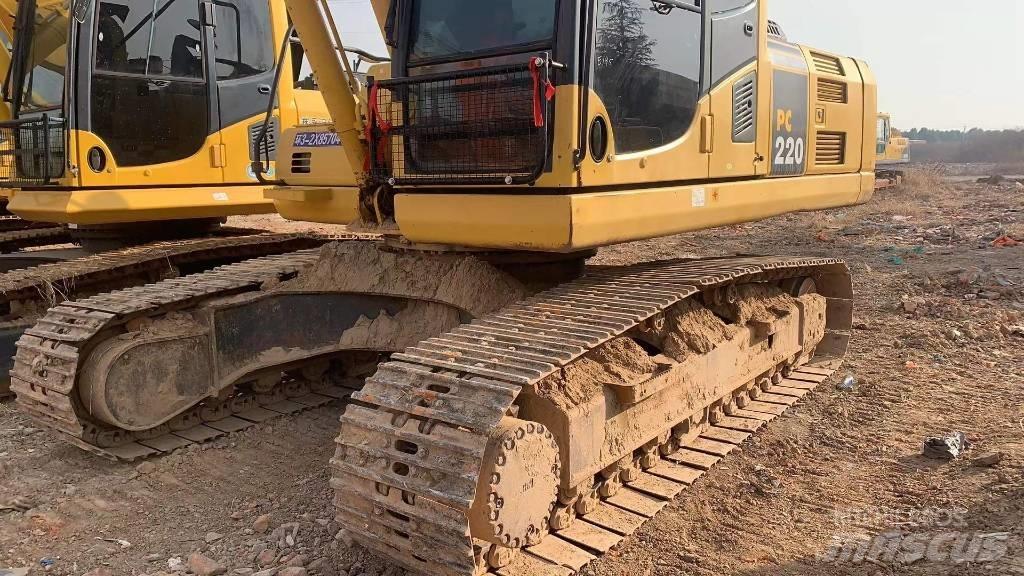 Komatsu PC 220 Telakaivukoneet