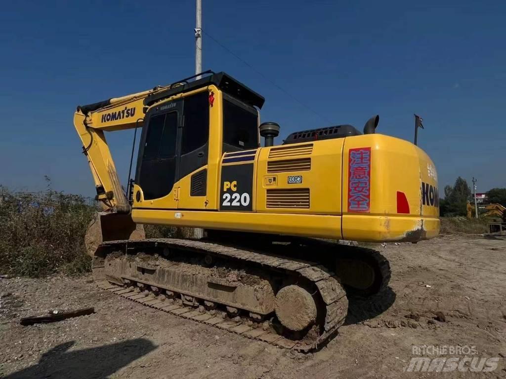 Komatsu PC 220 Telakaivukoneet