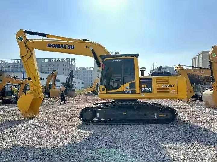 Komatsu PC 220 Telakaivukoneet