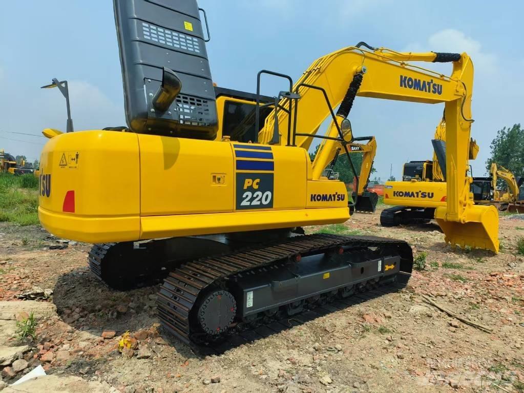 Komatsu PC 220-8 Telakaivukoneet