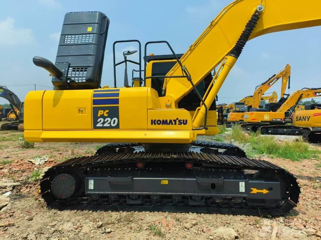 Komatsu PC 220-8 Telakaivukoneet