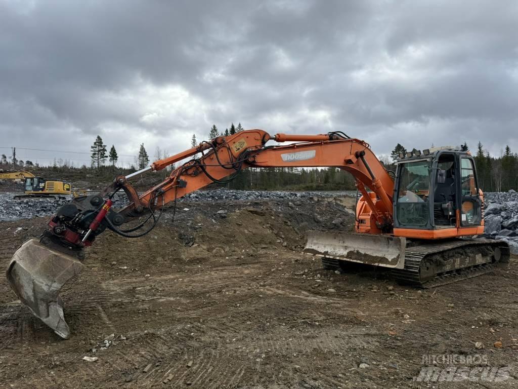 Doosan DX 140 LCR Telakaivukoneet