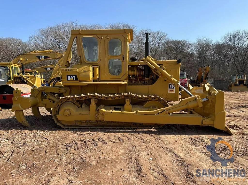 CAT D 8 K Telaketjupuskutraktorit