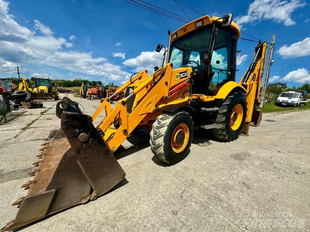 JCB 3CX Kaivurikuormaajat