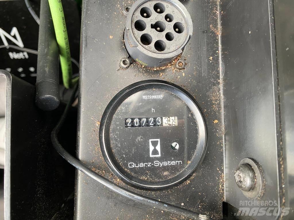 John Deere 1470 E Harvesterit