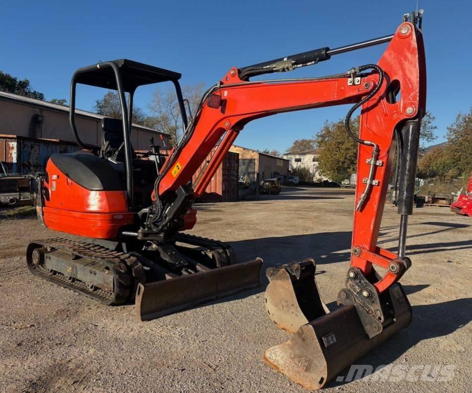 Kubota KX 71-3 Minikaivukoneet < 7t