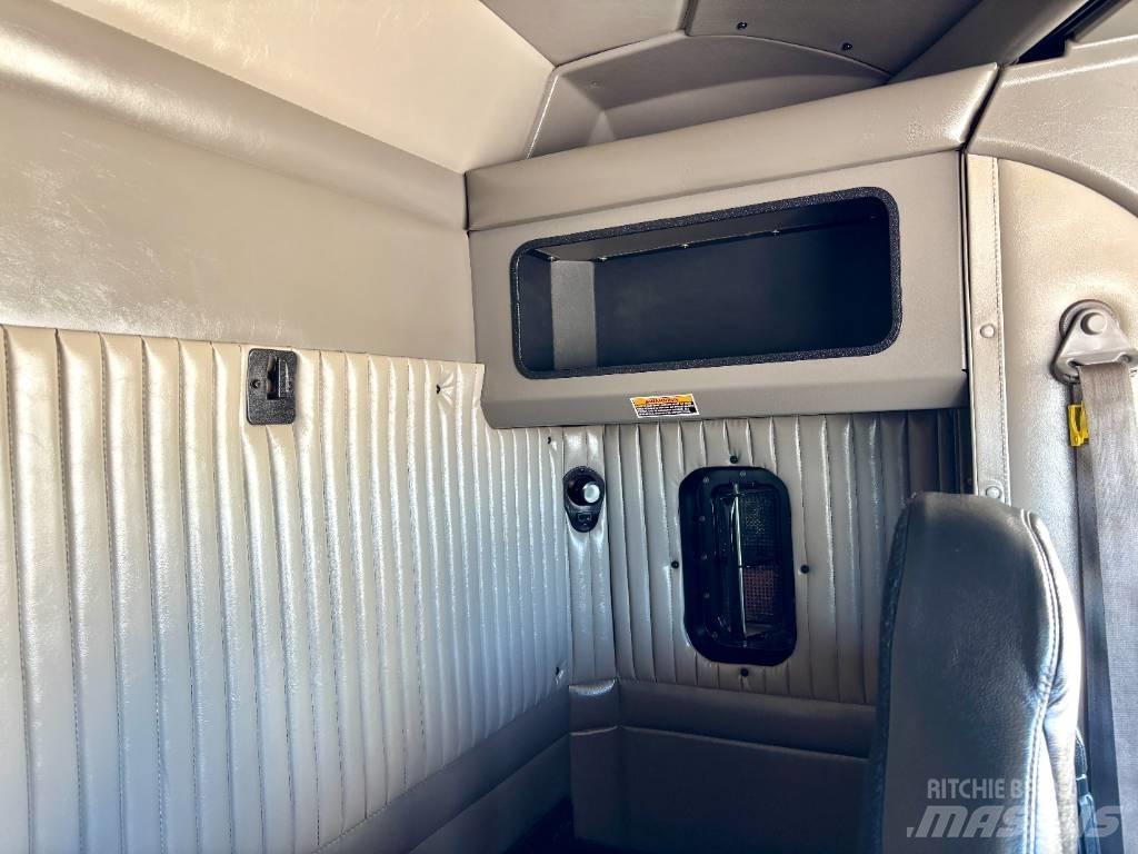 Kenworth T 800 Vetopöytäautot