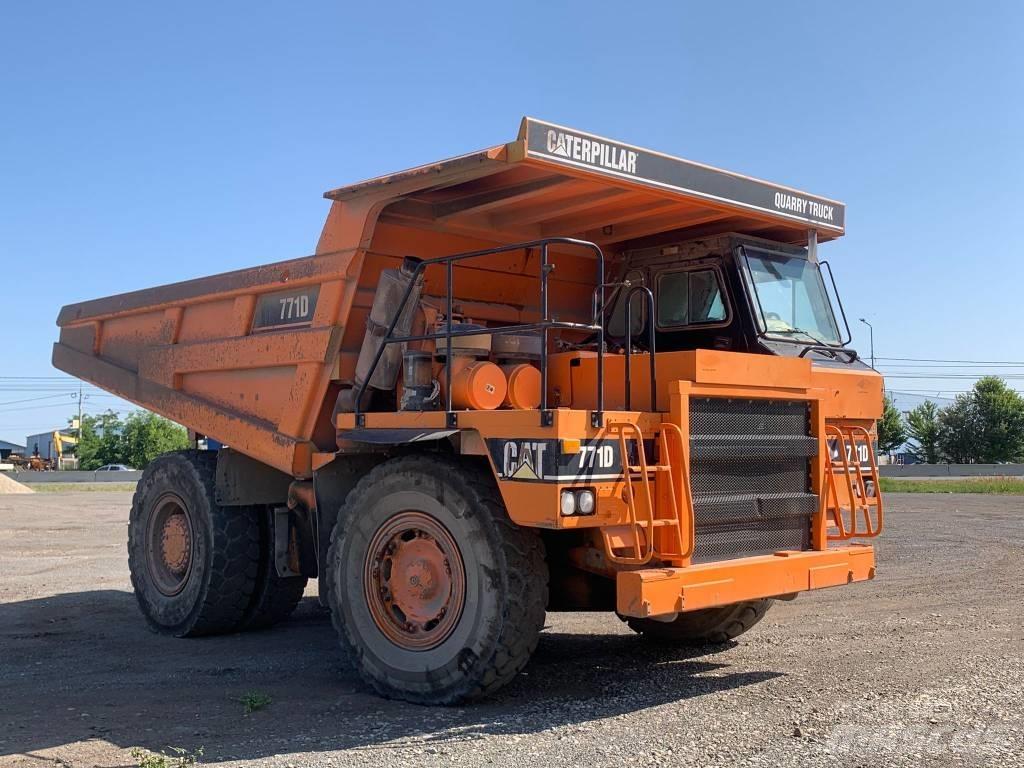 CAT 771 D Maansiirtoautot