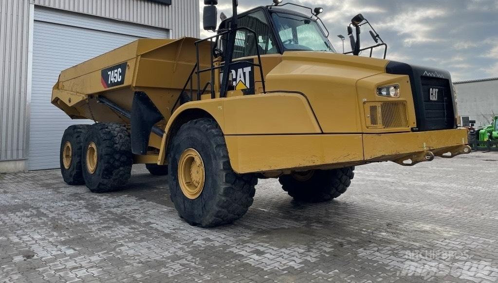 CAT 745 C Dumpperit