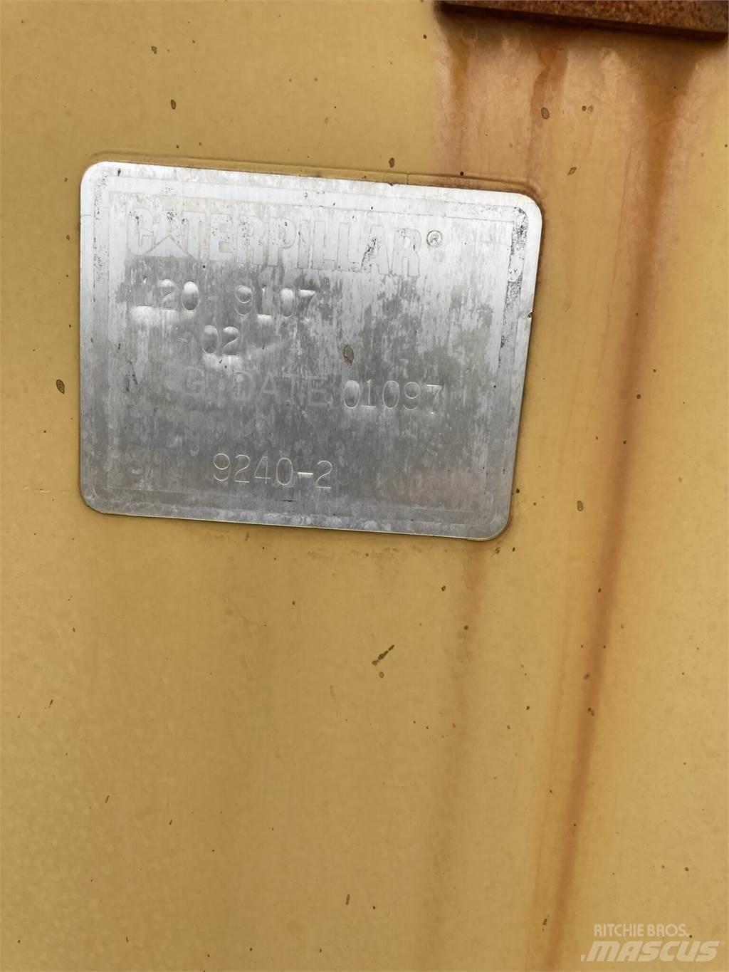  IEA 3516 Jäähdyttimet