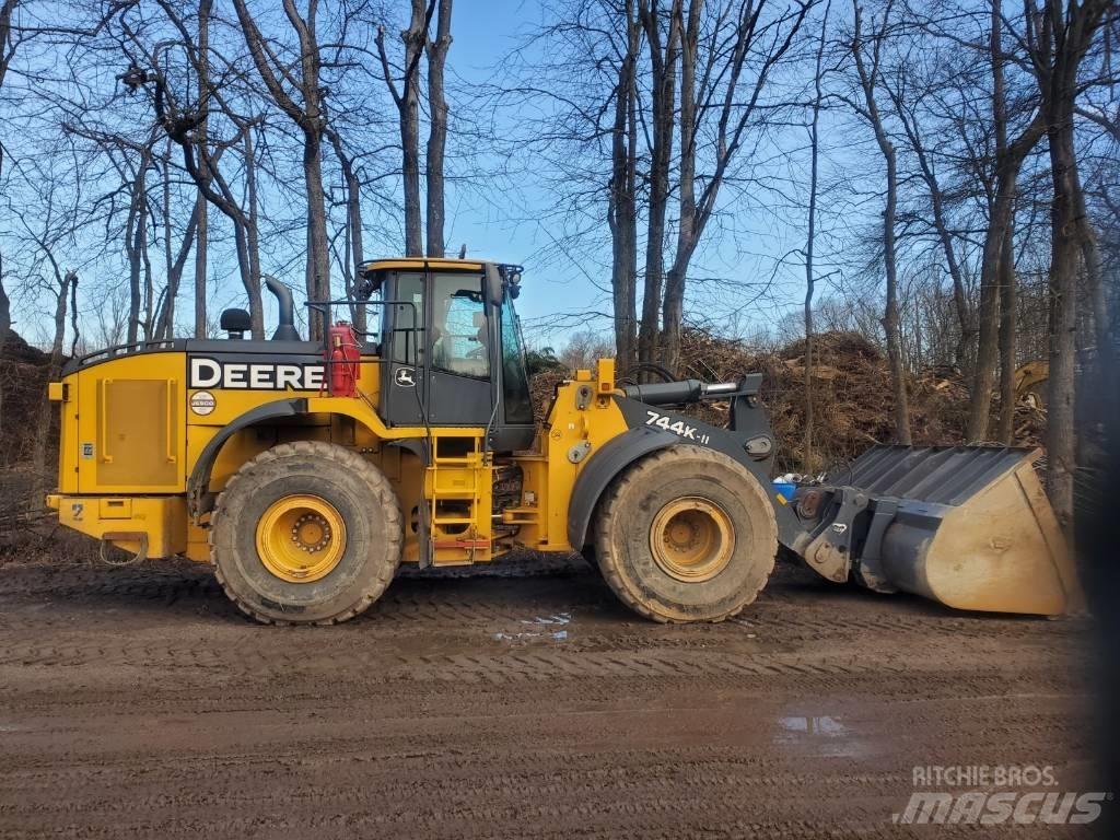 John Deere 744 K Pyöräkuormaajat