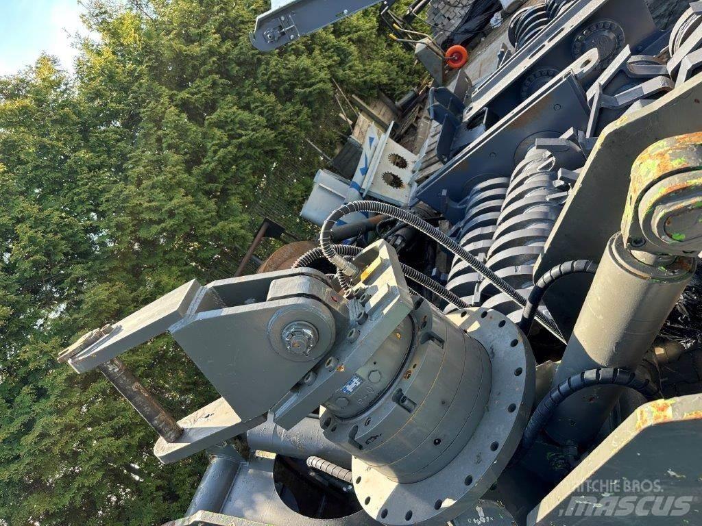 Sennebogen 735 M Jätteenkäsittelijät