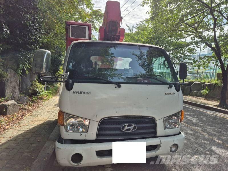 Hansin HS2750 Nostolava-autot