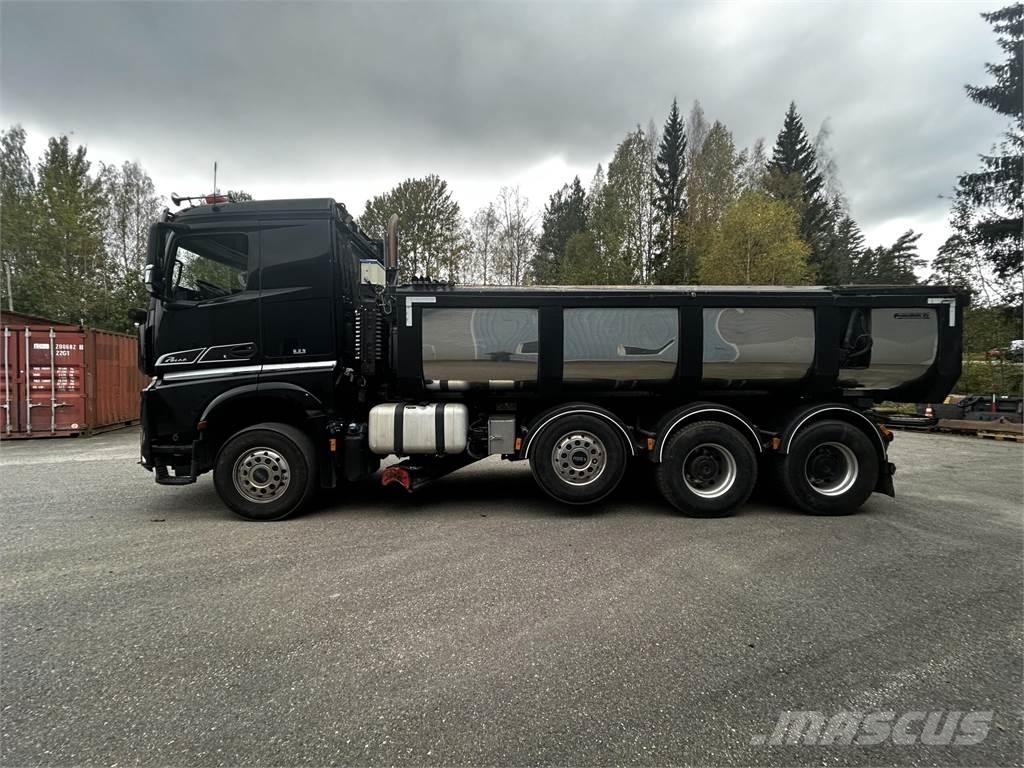 Sisu Polar 625 Tienhoitoautot
