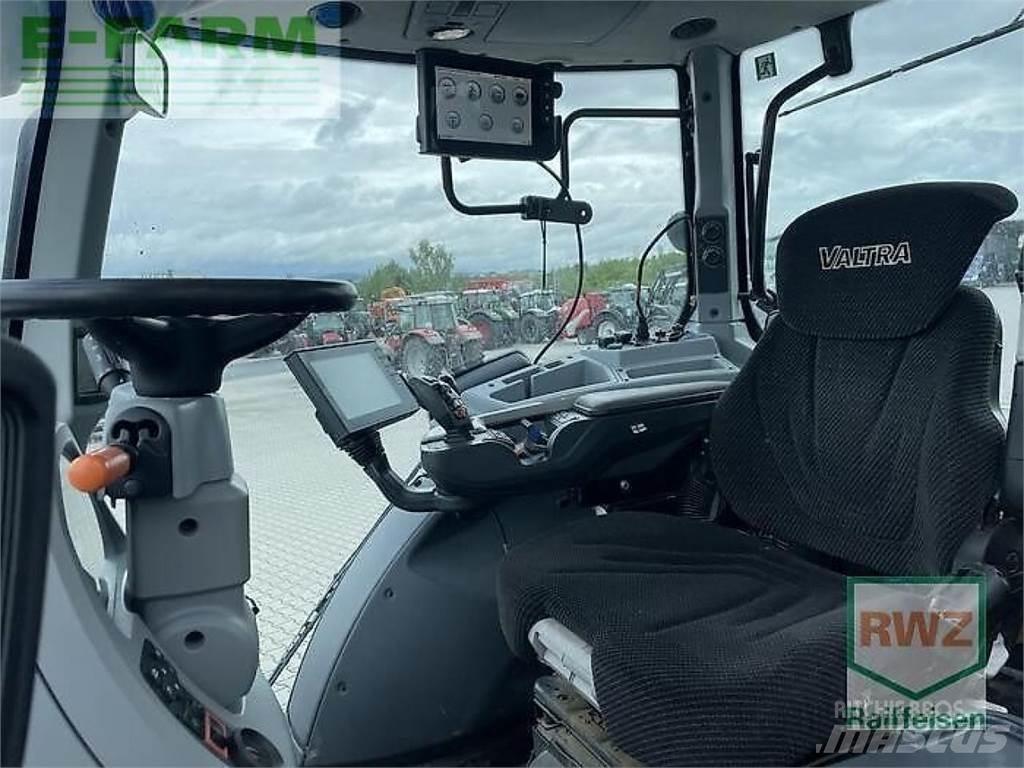 Valtra t234d Traktorit