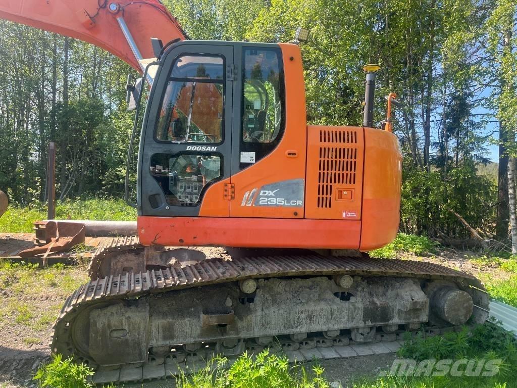 Doosan 235 LCR Telakaivukoneet