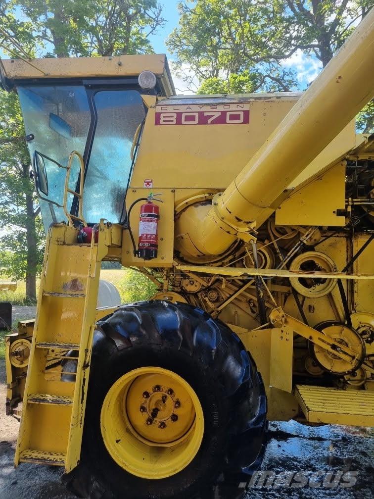 New Holland 8070, 20” Leikkuupuimurit
