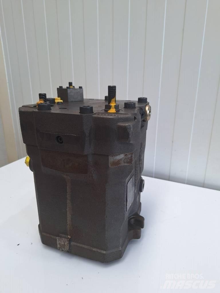 Linde HMV 105-02 Moottorit