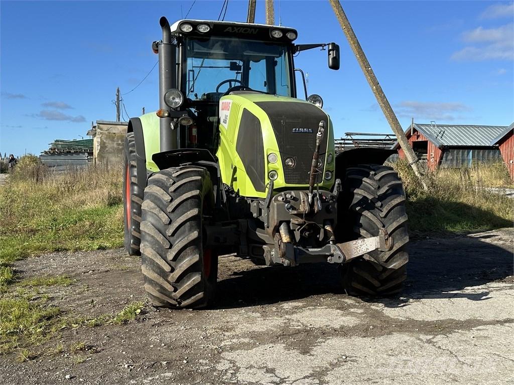 CLAAS Axion 840 Traktorit