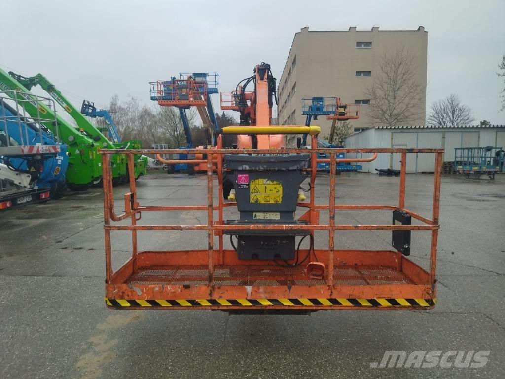 JLG 1350 SJP Teleskooppipuominostimet