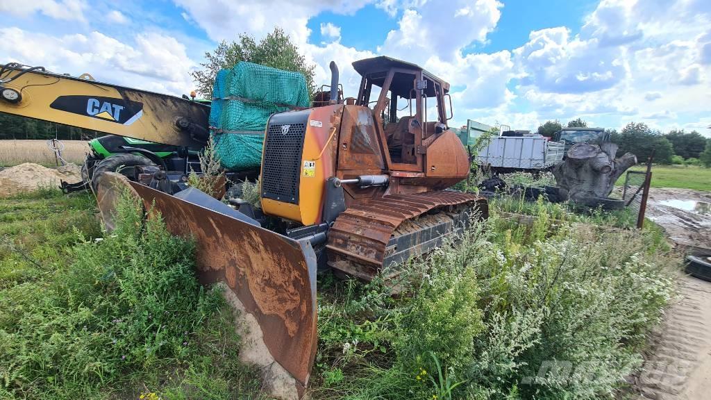 CASE 1150 M Ketjut, telat ja alustat