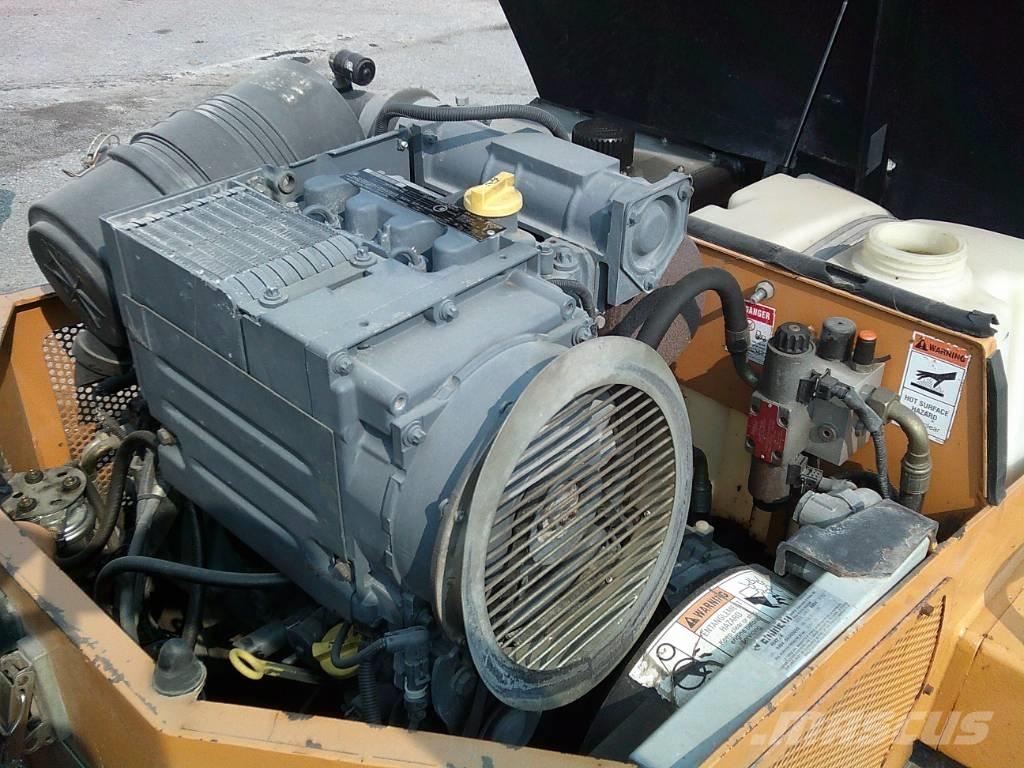 CASE DV 202 Tandemjyrät
