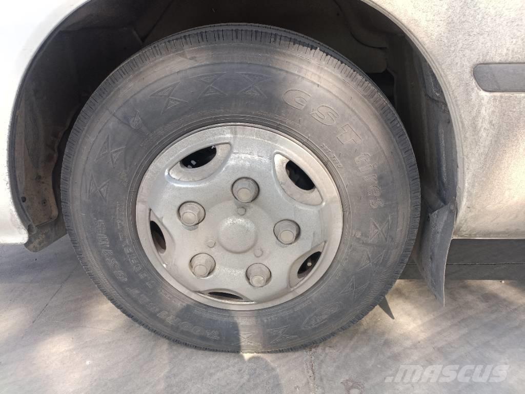 Toyota Coaster Bus Minibussit