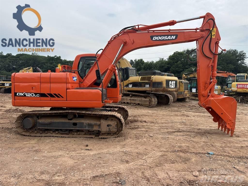Doosan DX 120 Midikaivukoneet 7t - 12t