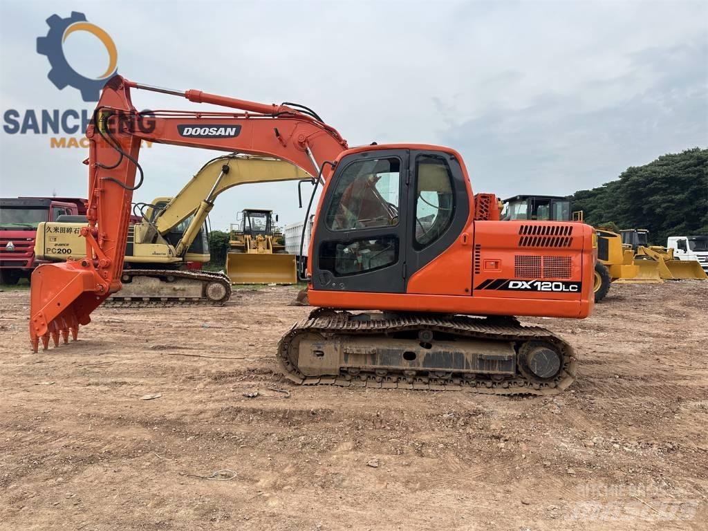 Doosan DX 120 Midikaivukoneet 7t - 12t
