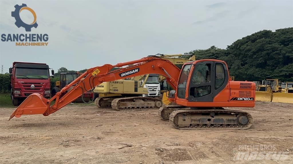 Doosan DX 120 Midikaivukoneet 7t - 12t